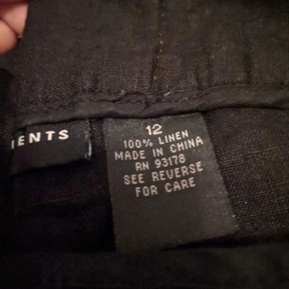 Black Linen Belted High Waisted Shorts - Picture 2 of 2